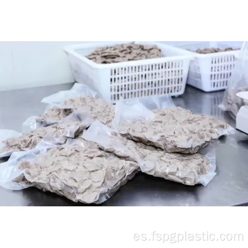 Película de nylon simultáneamente para embalaje fábrica.